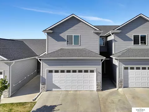 5965 Mad Creek Pl, Lincoln, NE 68521