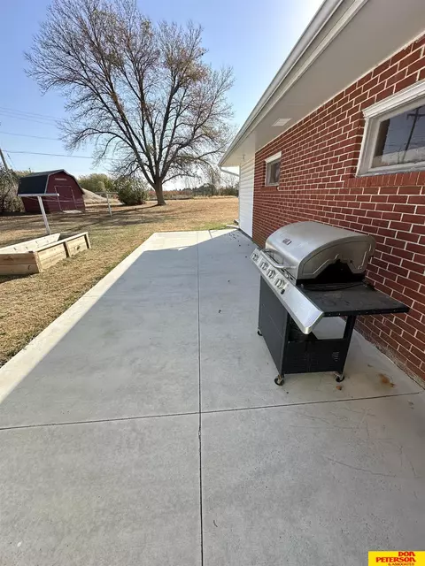 Exterior - 730 Lisa Ln, Lyons, NE 68038 photo 3 of 5