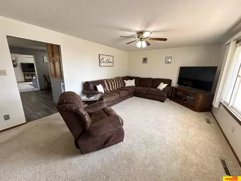Living - 730 Lisa Ln, Lyons, NE 68038 photo 2 of 6