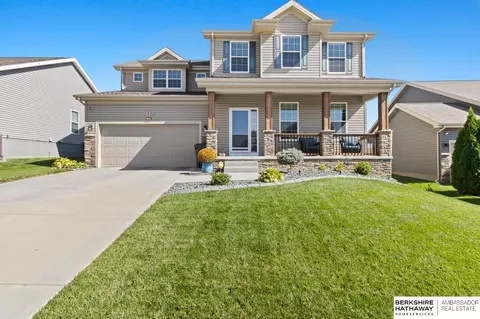 7931 N 116 St, Omaha, NE 68142