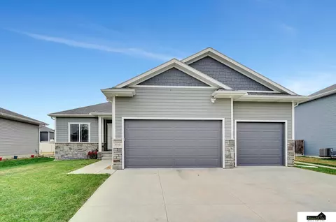 3115 N 95th St, Lincoln, NE 68507