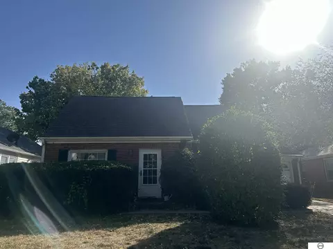 3135 Puritan Ave, Lincoln, NE 68502
