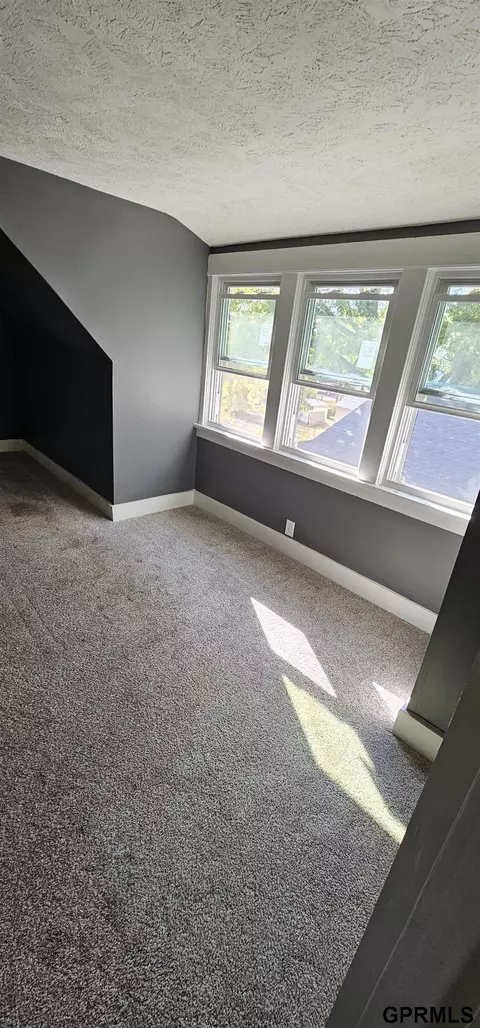Bedroom - 1023 Ella St, Beatrice, NE 68310 photo 5 of 7
