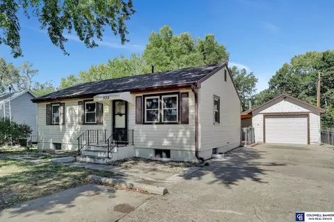 938 Furnas Ave, Lincoln, NE 68521