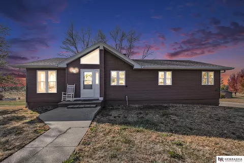 805 S Main St, Uehling, NE 68063