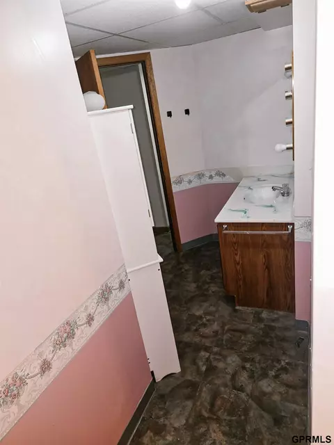 1807 Washington St, Beatrice, NE 68310 photo 8
