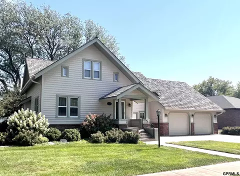 414 S Burlington Ave, Exeter, NE 68351