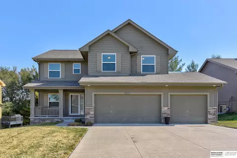 2617 N 165th Ave, Omaha, NE 68116