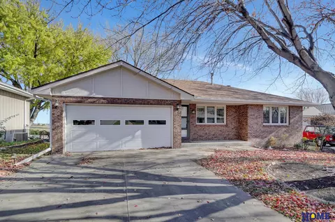 4430 N 21st St, Lincoln, NE 68521
