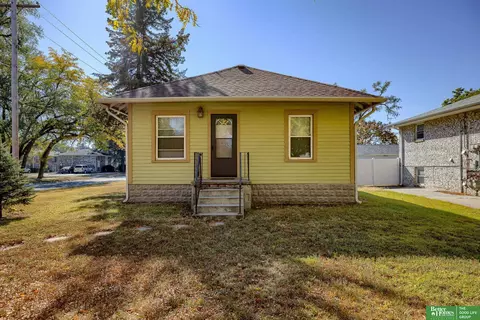 4043 Saint Paul Ave, Lincoln, NE 68504