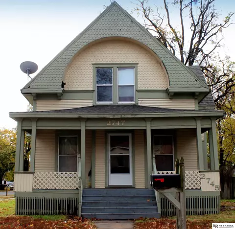 2745 Q St, Lincoln, NE 68503