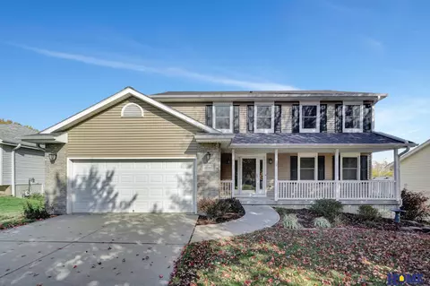 3220 Yuma Ln, Lincoln, NE 68516