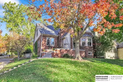 501 S 55th St, Omaha, NE 68106