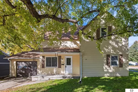 906 Bradford St, Seward, NE 68434