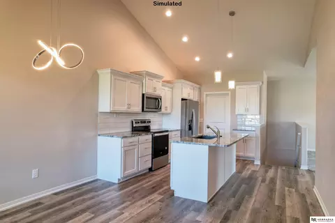 9949 Keystone Dr, Lincoln, NE 68516