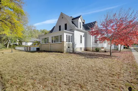 602 N 9th St, Beatrice, NE 68310 photo 8