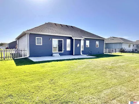 152 Maple St, Seward, NE 68434 photo 34