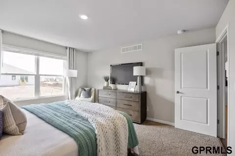 16330 Willit St, Bennington, NE 68007 photo 12