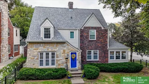 651 N 58th St, Omaha, NE 68132