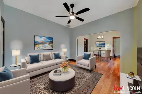 1336 S 32nd St, Lincoln, NE 68510