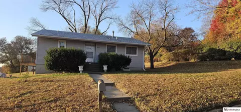 651 E 15th St, Wahoo, NE 68066