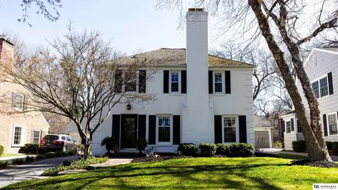 2920 Summit Blvd, Lincoln, NE 68502