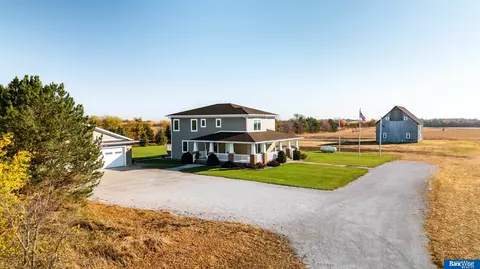 2106 N S Rd, Marquette, NE 68854