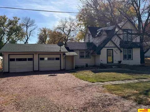 1517 N St, Tekamah, NE 68061 photo 2