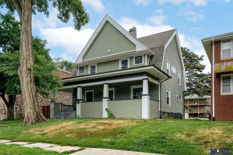 1536 S 20th St, Lincoln, NE 68502