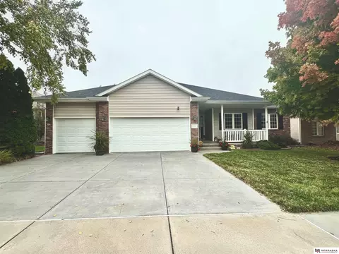 1618 Morton St, Lincoln, NE 68521