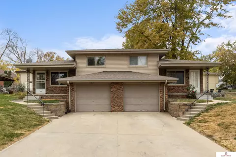 3006-3008 N 95th St, Omaha, NE 68134