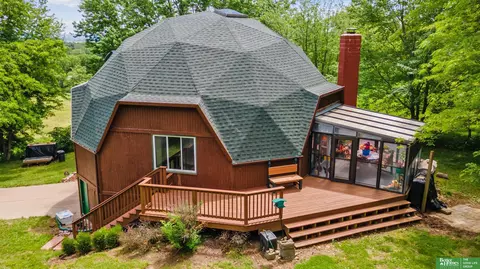 4275 Miller Ranch Ln, Fort Calhoun, NE 68023