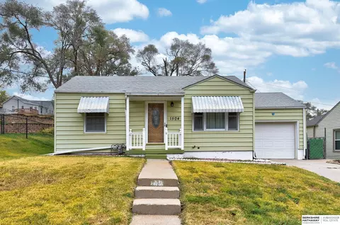 1504 Hill St, Plattsmouth, NE 68048