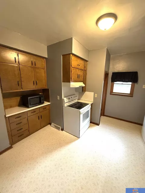 1410 N 10th St, Beatrice, NE 68310 photo 13