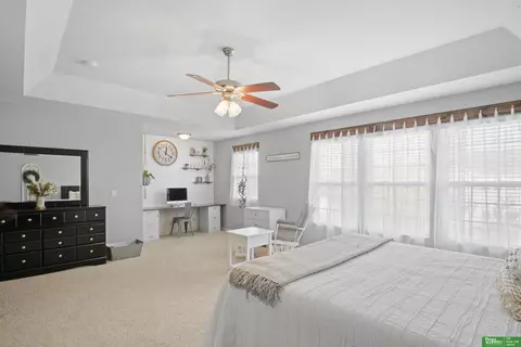 Bedroom - 14883 Eagle St, Bennington, NE 68007 photo 2 of 7