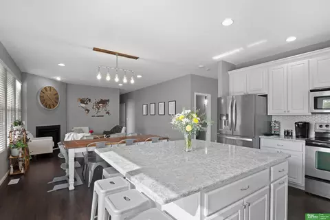 Kitchen - 14883 Eagle St, Bennington, NE 68007 photo 2 of 3