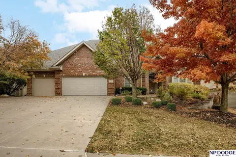 5803 N 166 St, Omaha, NE 68116
