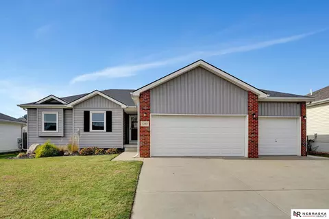 7345 N 16th St, Lincoln, NE 68521