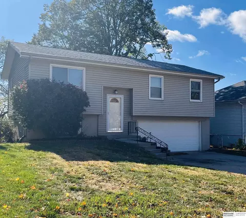 13069 Ames Ave, Omaha, NE 68164