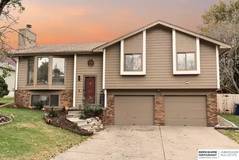 7824 S 70th St, La Vista, NE 68128