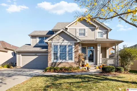 9407 S 27 St, Bellevue, NE 68147