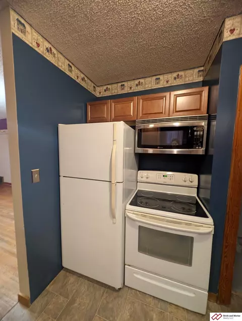 Kitchen - 1212 Elk St, Beatrice, NE 68310 photo 2 of 2