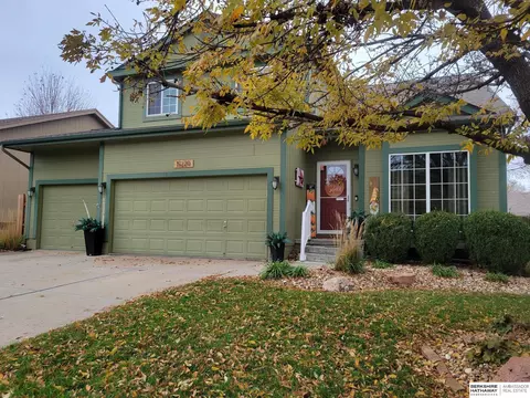 15220 Butler Ave, Omaha, NE 68116