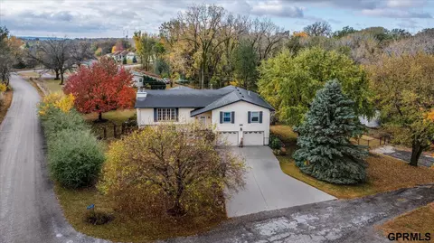 2939 Light Breeze Ln, Missouri Valley, IA 51555