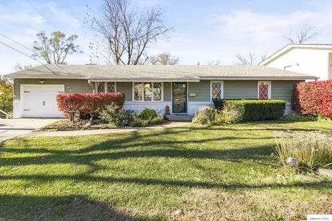 1406 Madison St, Bellevue, NE 68005