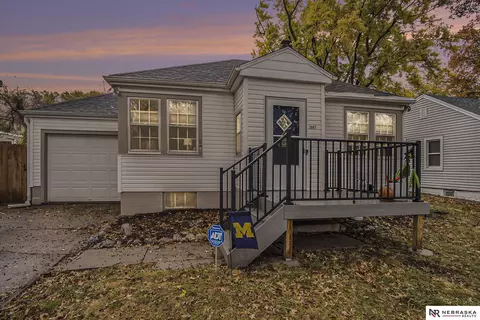 3907 N 67th St, Omaha, NE 68104