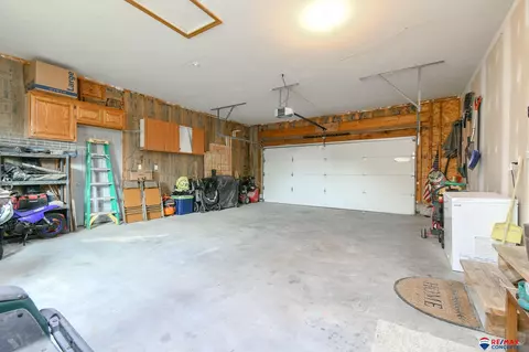 225 E St, Palmyra, NE 68418 photo 38