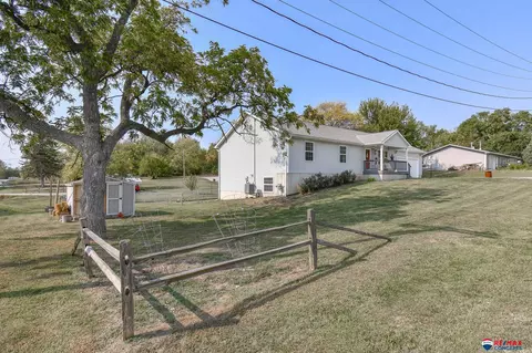 225 E St, Palmyra, NE 68418 photo 40