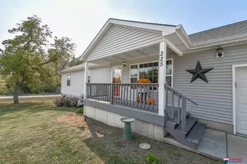 225 E St, Palmyra, NE 68418 photo 42
