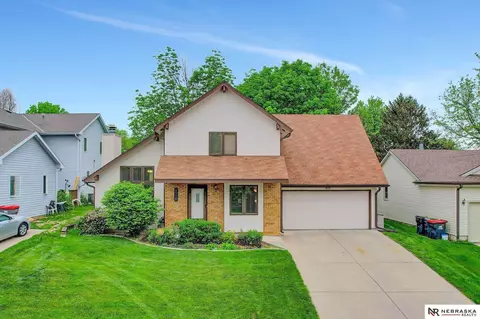 5510 S 32nd Cir, Lincoln, NE 68516